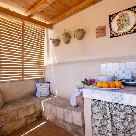 Apartament Si-moutique Le Degli Avi Barocche ,antico Abitare In Grotta *