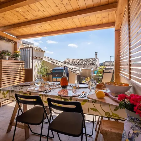 Apartment Si-moutique Le Degli Avi Barocche, Con Terrazza Panoramica