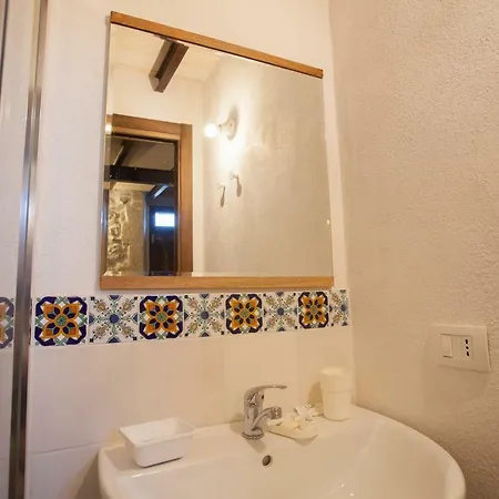 Apartament Si-moutique Le Degli Avi Barocche ,antico Abitare In Grotta Modica